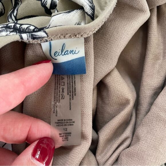 Leilani Neutral Tone 1pc Swimsuit Halter Neck Open Back 12 - Picture 6 of 9